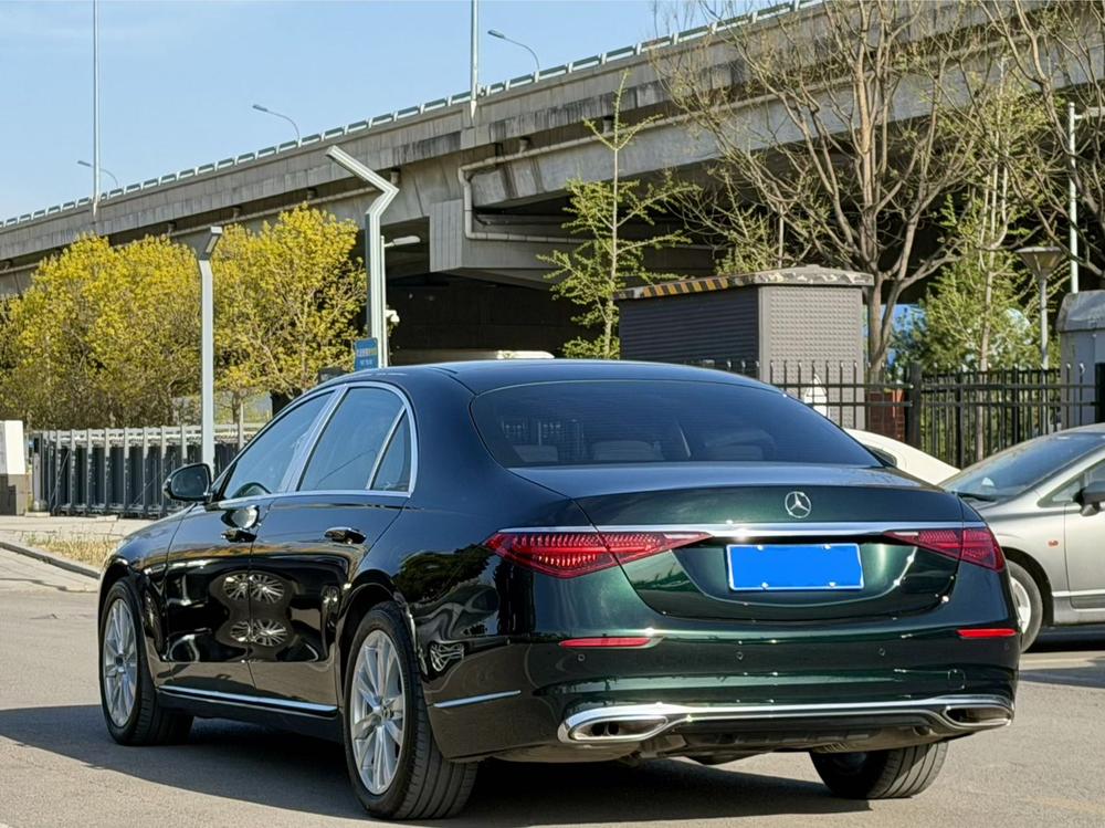 Mercedes-Benz Mercedes-Benz S-Class