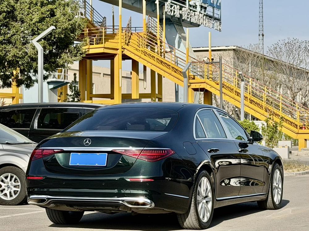Mercedes-Benz Mercedes-Benz S-Class