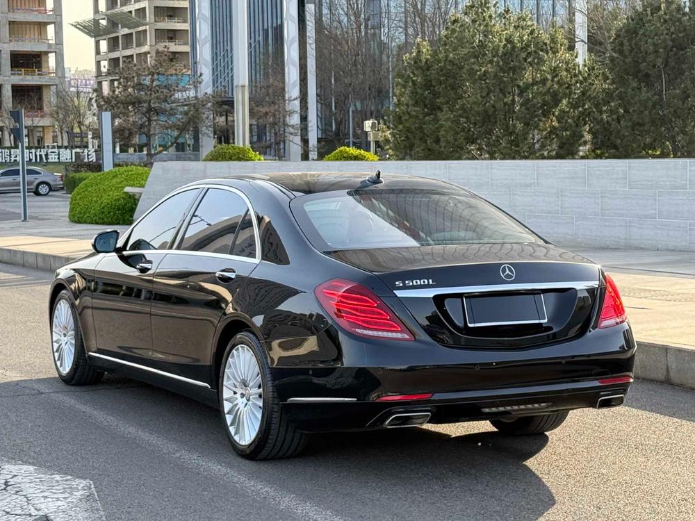 Mercedes-Benz Mercedes-Benz S-Class