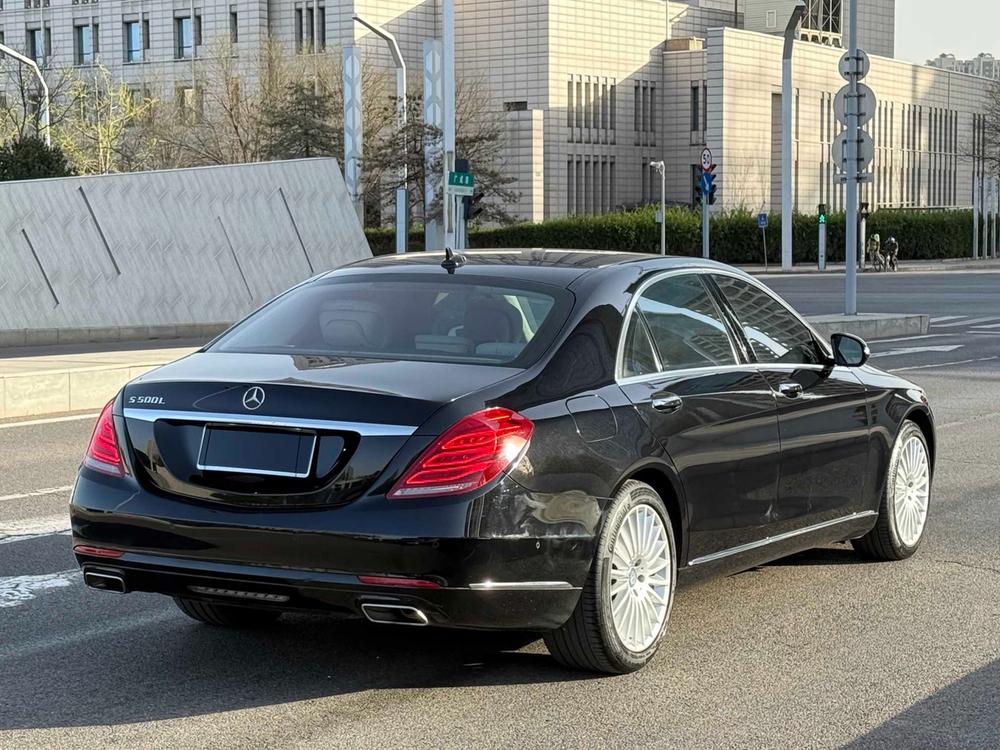 Mercedes-Benz Mercedes-Benz S-Class
