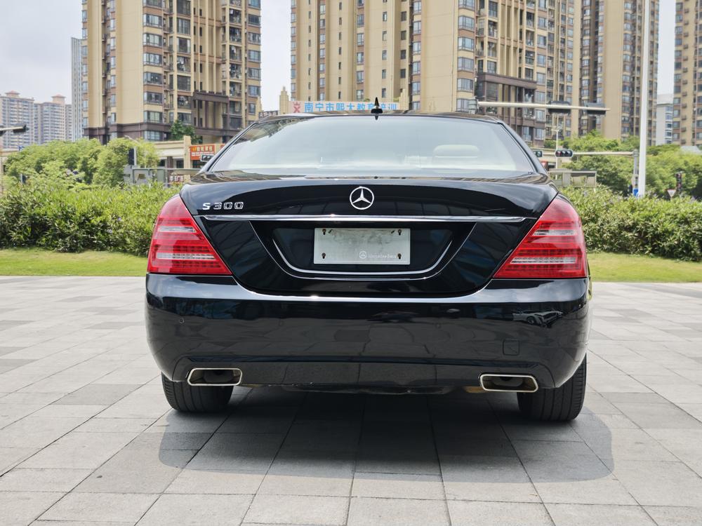 Mercedes-Benz Mercedes-Benz S-Class