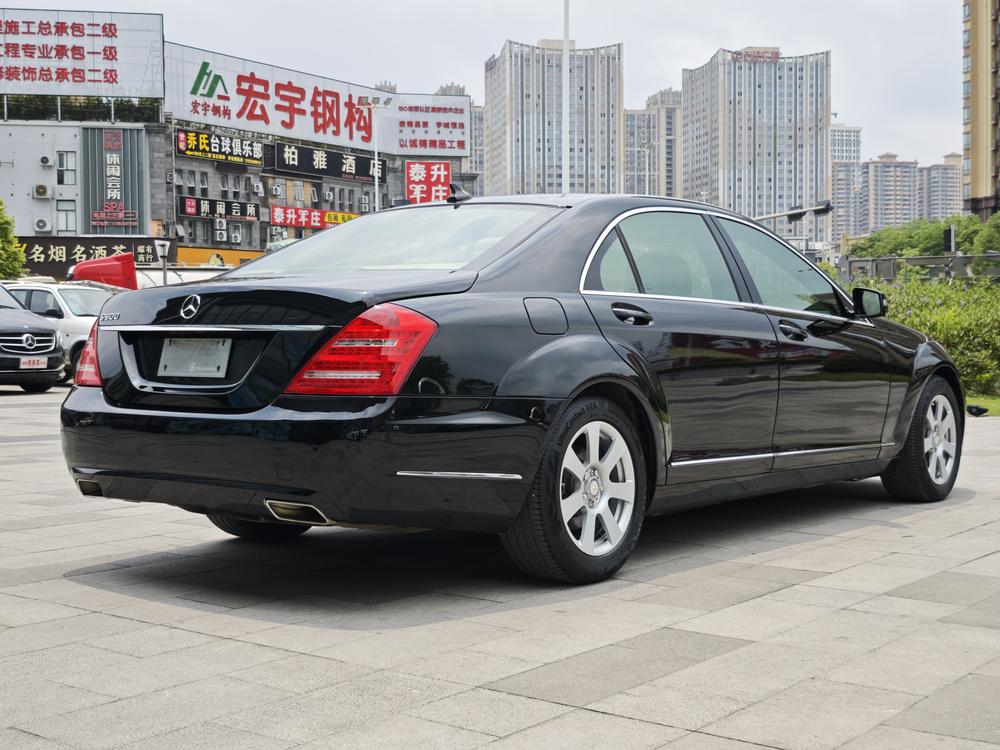 Mercedes-Benz Mercedes-Benz S-Class