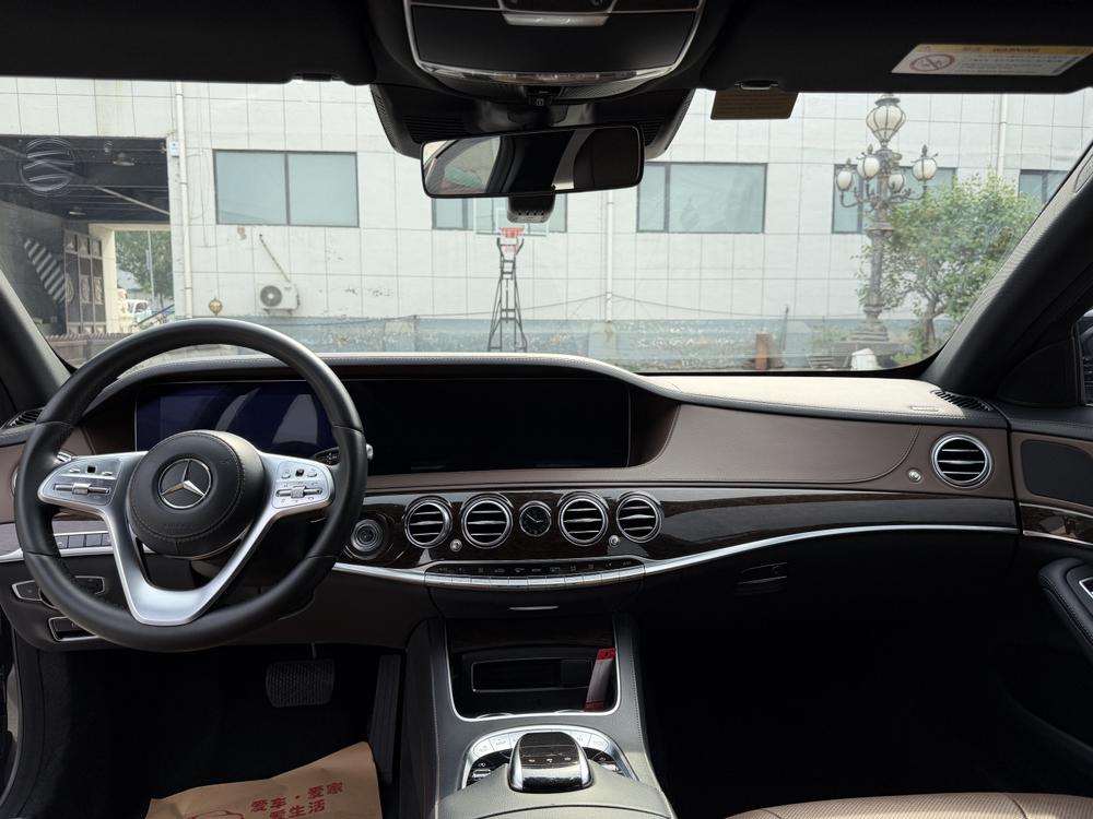 Mercedes-Benz Mercedes-Benz S-Class