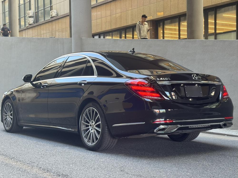 Mercedes-Benz Mercedes-Benz S-Class