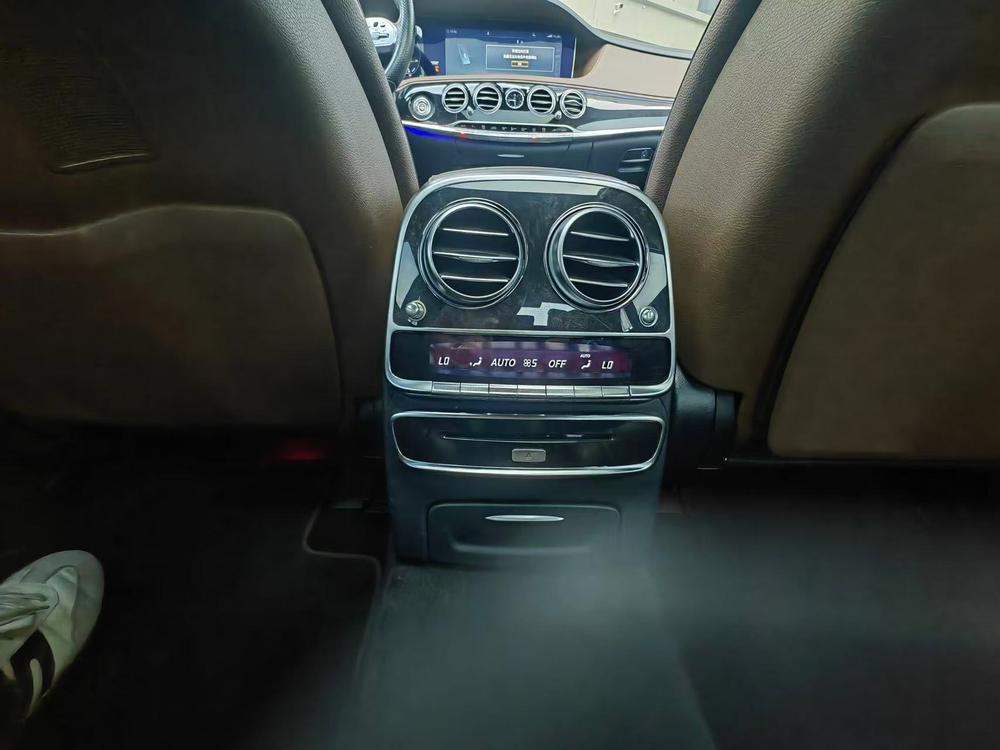 Mercedes-Benz Mercedes-Benz S-Class