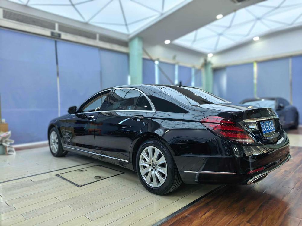 Mercedes-Benz Mercedes-Benz S-Class