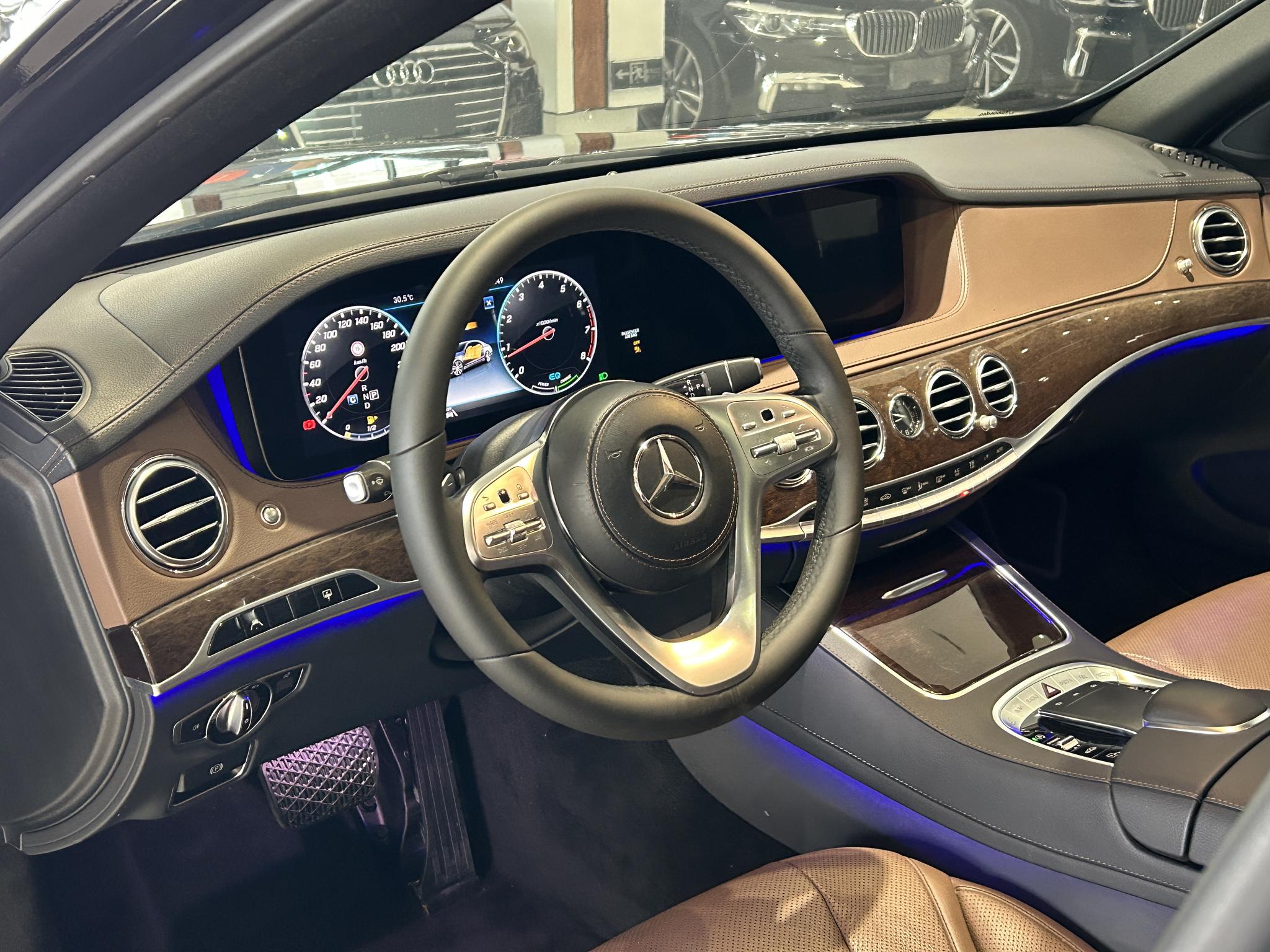 Mercedes-Benz Mercedes-Benz S-Class