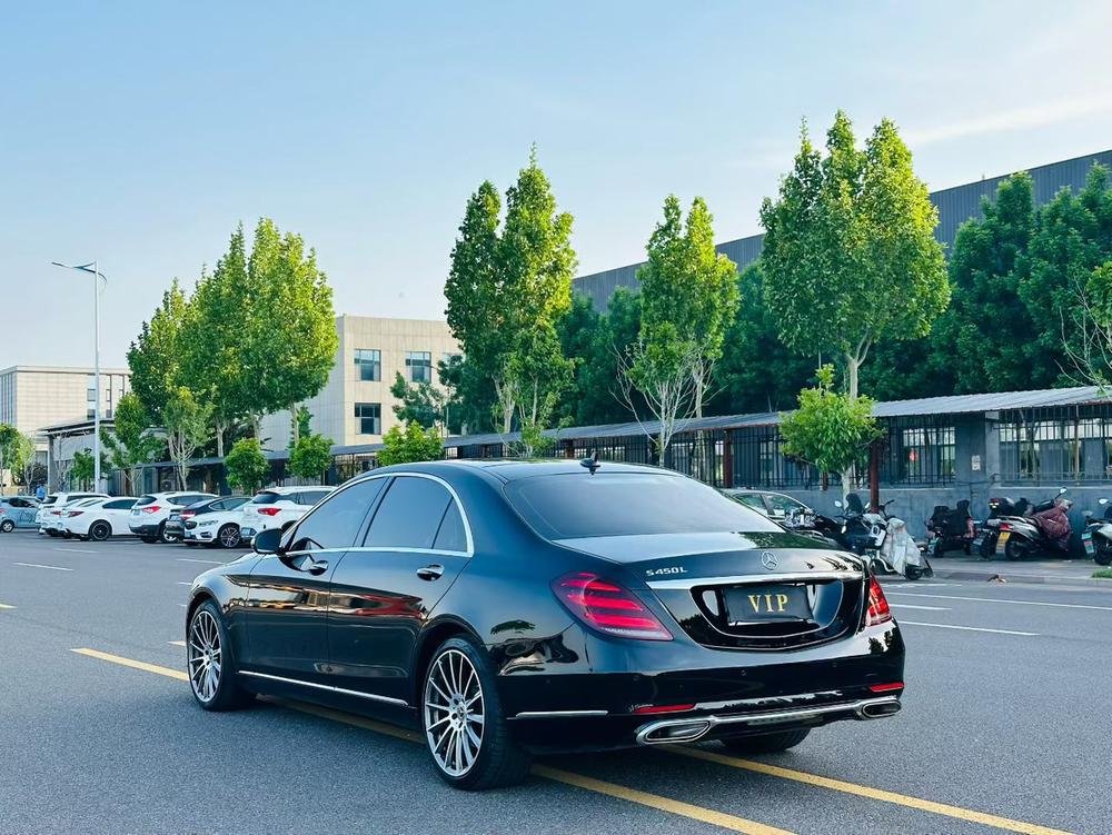 Mercedes-Benz Mercedes-Benz S-Class