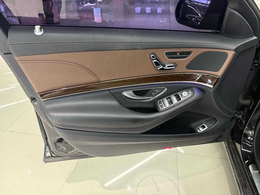 Mercedes-Benz Mercedes-Benz S-Class