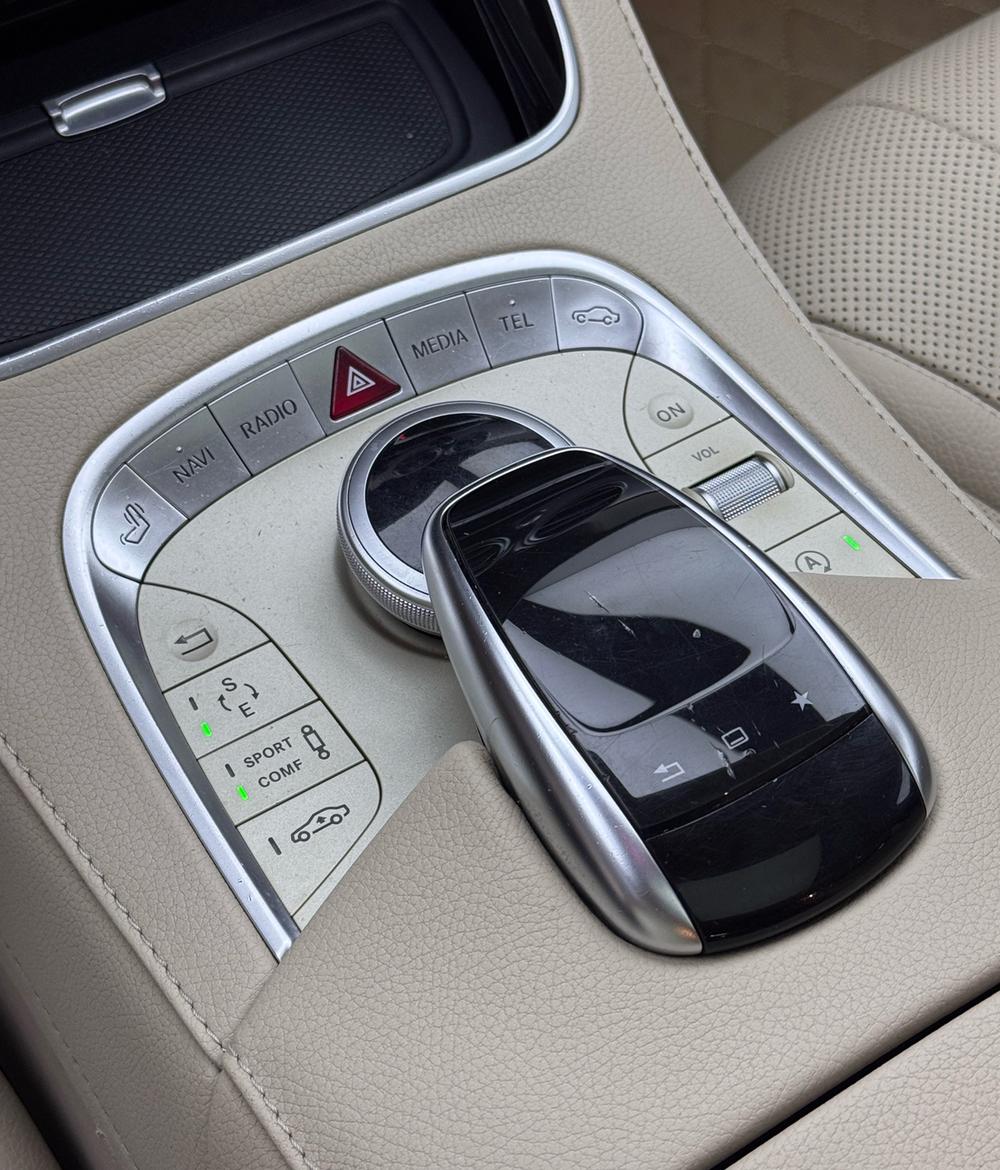 Mercedes-Benz Mercedes-Benz S-Class
