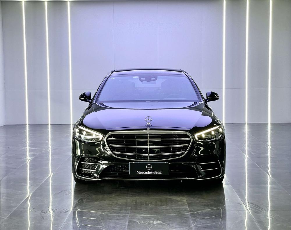 Mercedes-Benz Mercedes-Benz S-Class