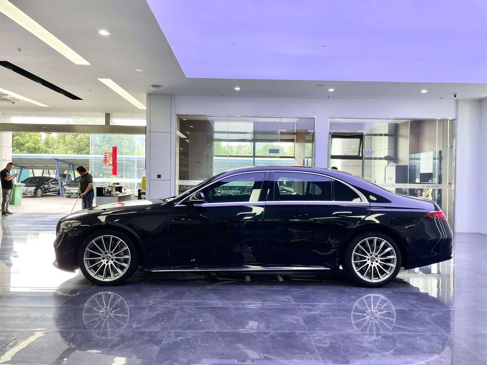 Mercedes-Benz Mercedes-Benz S-Class