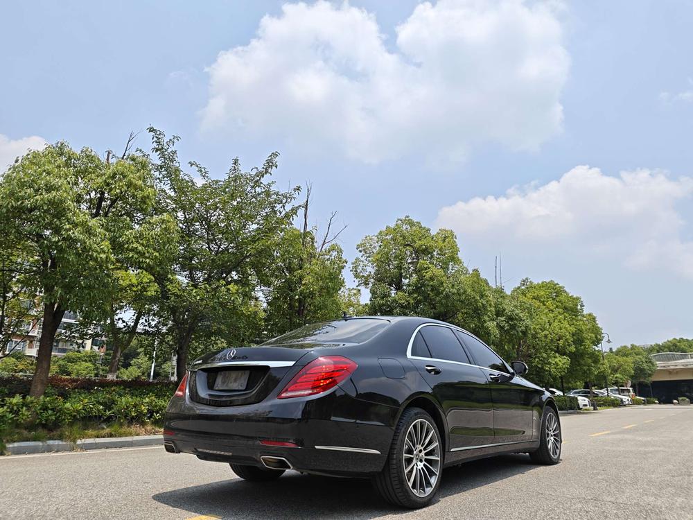 Mercedes-Benz Mercedes-Benz S-Class