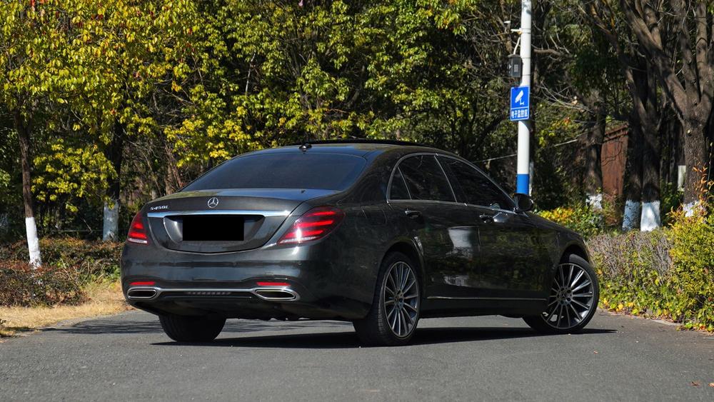 Mercedes-Benz Mercedes-Benz S-Class