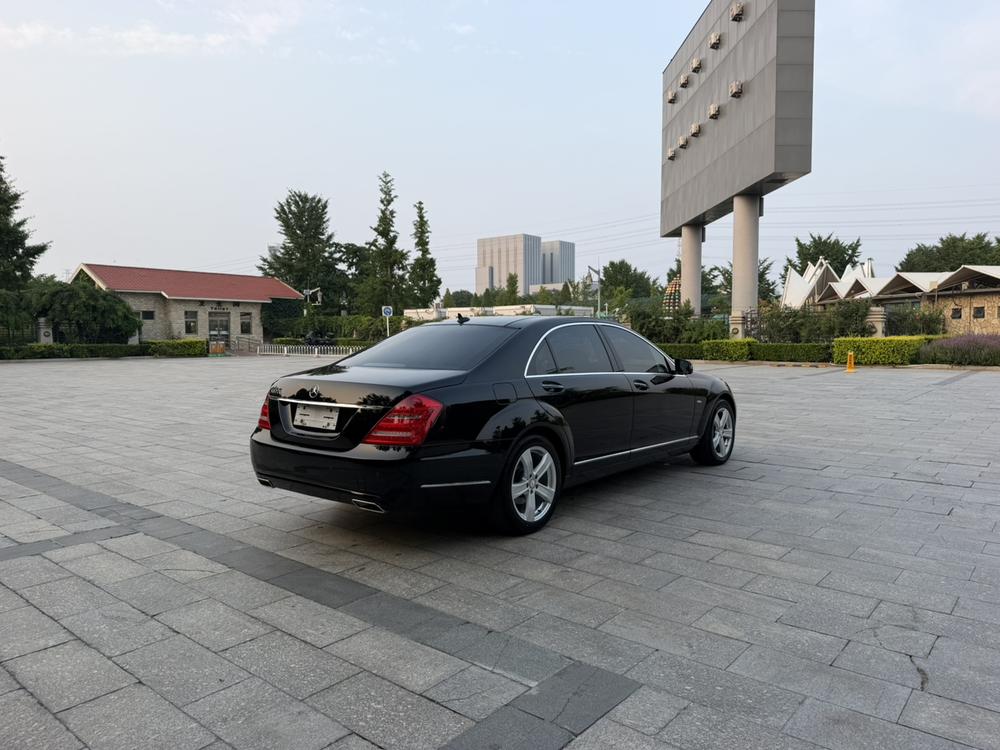Mercedes-Benz Mercedes-Benz S-Class
