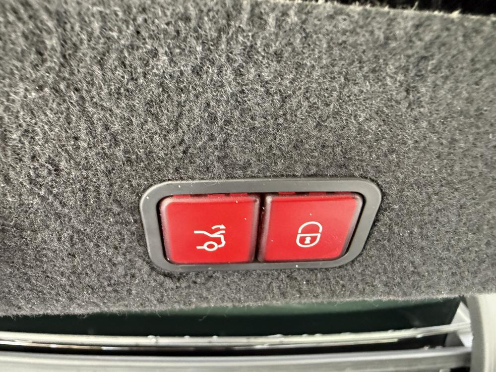 Mercedes-Benz Mercedes-Benz S-Class
