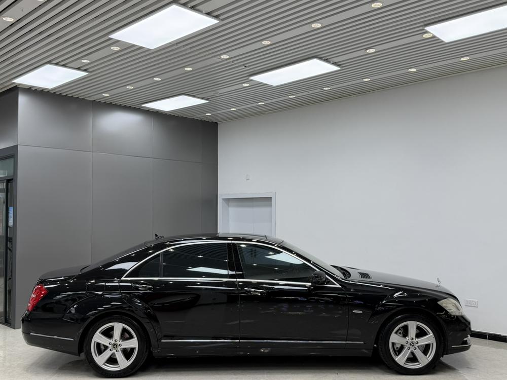 Mercedes-Benz Mercedes-Benz S-Class