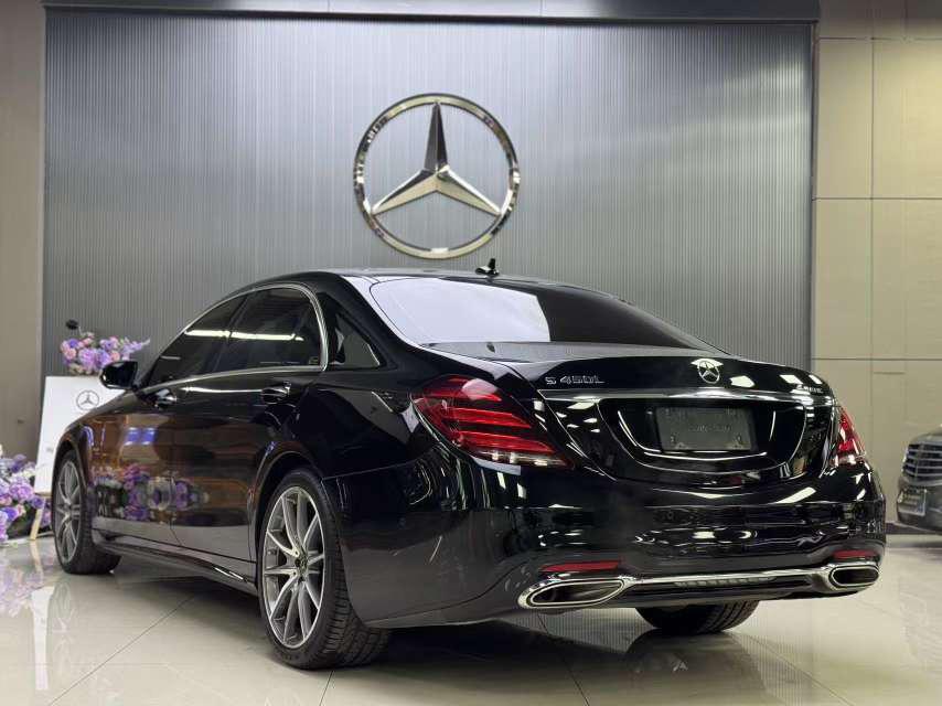 Mercedes-Benz Mercedes-Benz S-Class