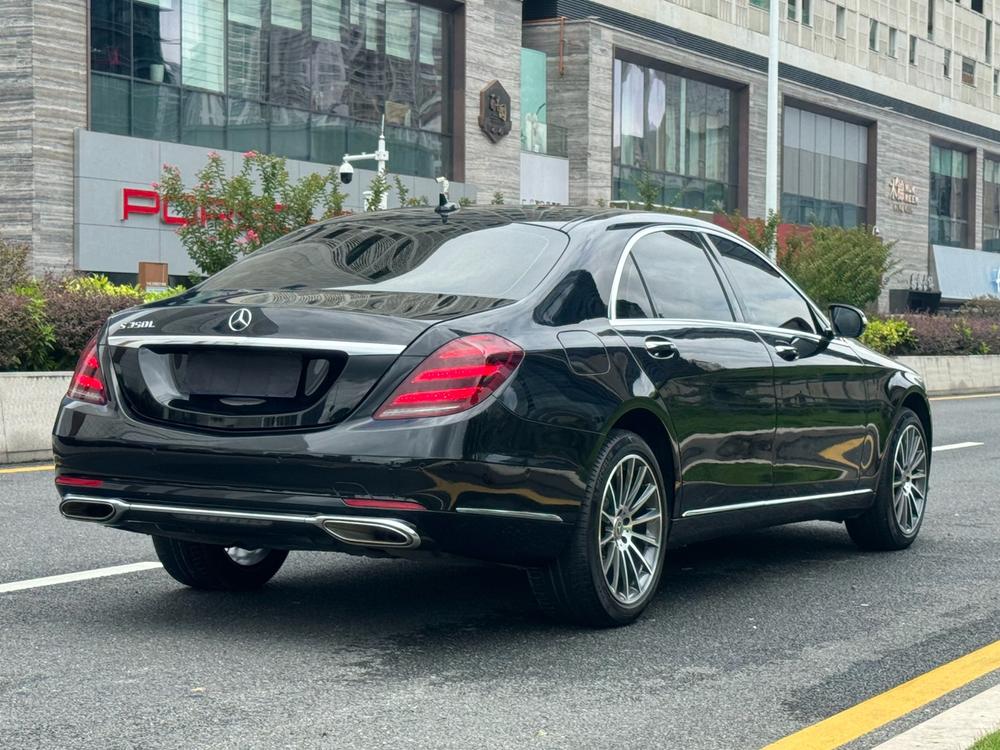 Mercedes-Benz Mercedes-Benz S-Class