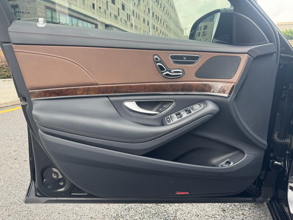 Mercedes-Benz Mercedes-Benz S-Class