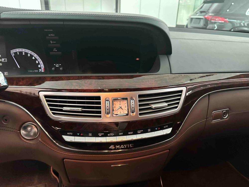 Mercedes-Benz Mercedes-Benz S-Class