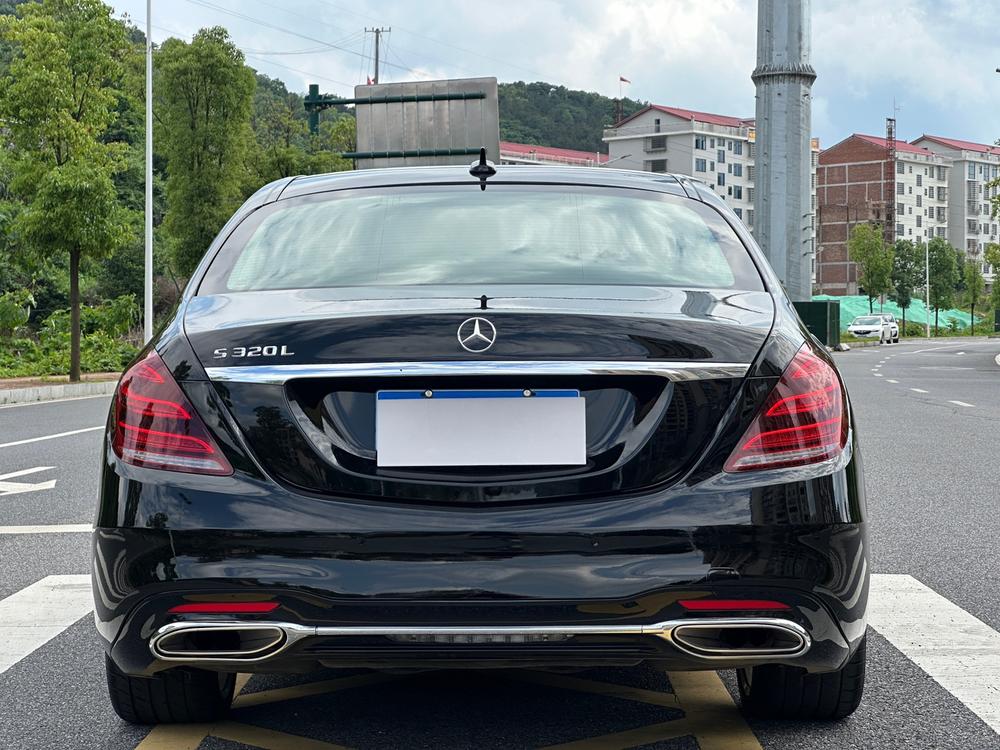 Mercedes-Benz Mercedes-Benz S-Class