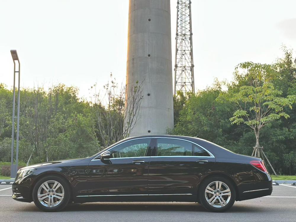 Mercedes-Benz Mercedes-Benz S-Class