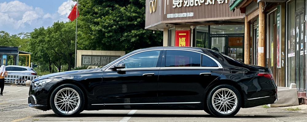 Mercedes-Benz Mercedes-Benz S-Class