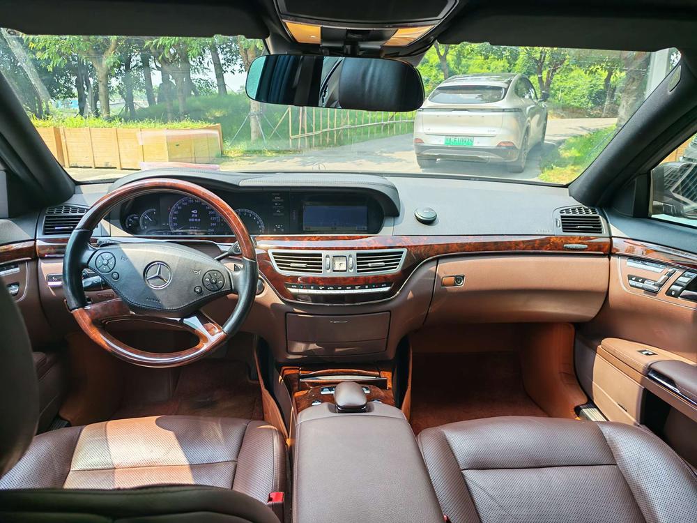 Mercedes-Benz Mercedes-Benz S-Class