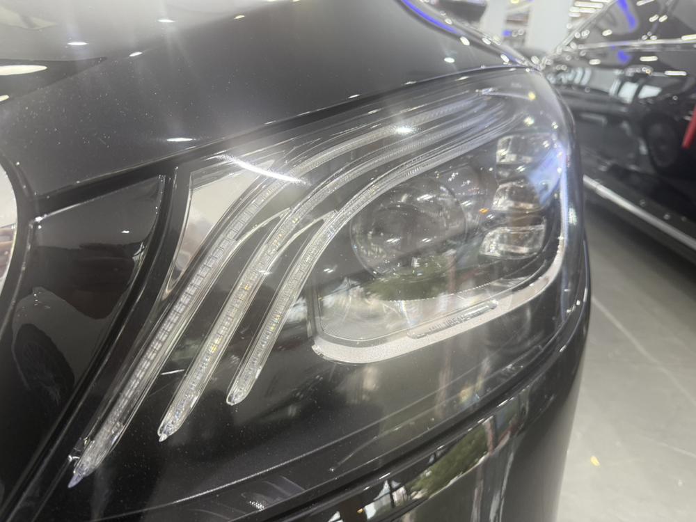 Mercedes-Benz Mercedes-Benz S-Class