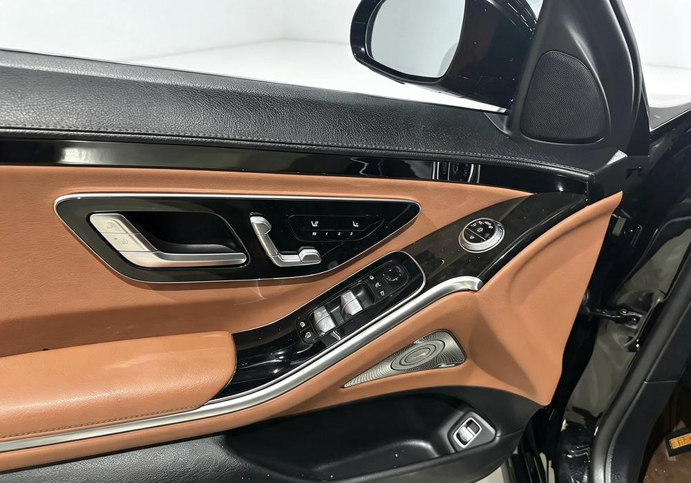 Mercedes-Benz Mercedes-Benz S-Class