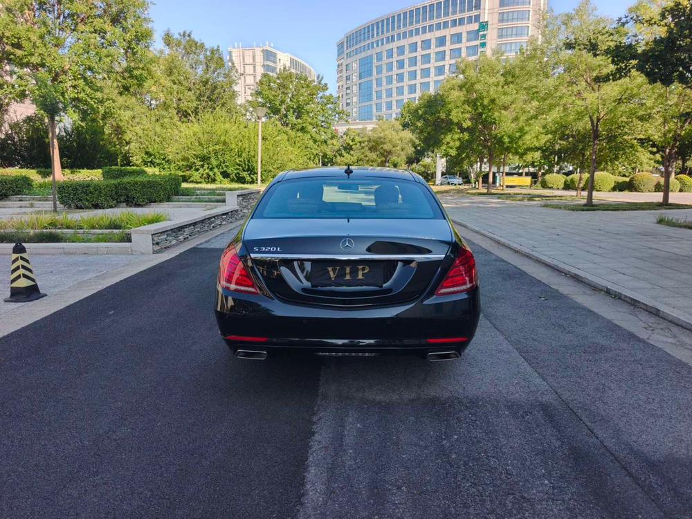 Mercedes-Benz Mercedes-Benz S-Class