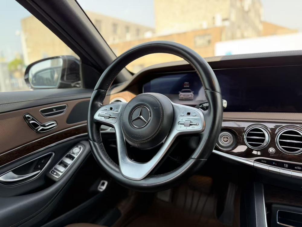 Mercedes-Benz Mercedes-Benz S-Class