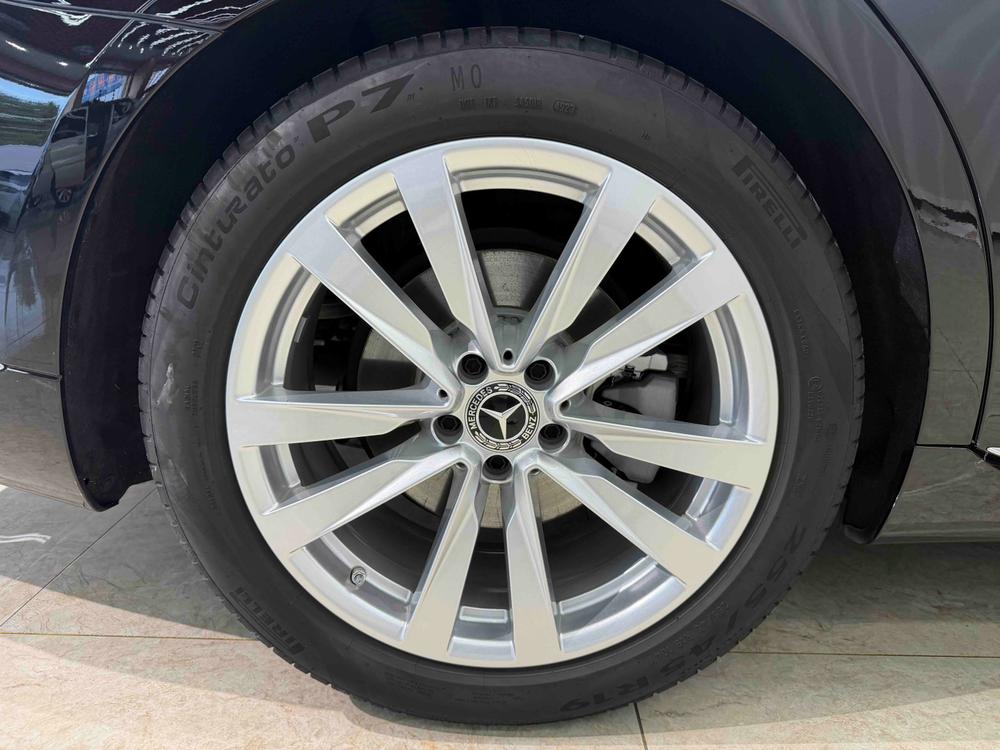 Mercedes-Benz Mercedes-Benz S-Class