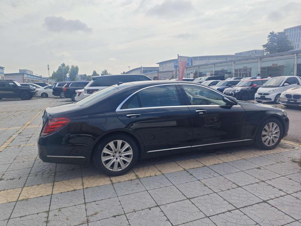 Mercedes-Benz Mercedes-Benz S-Class