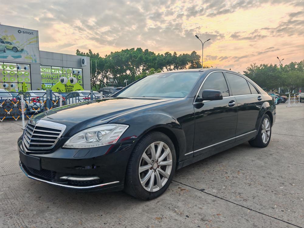Mercedes-Benz Mercedes-Benz S-Class