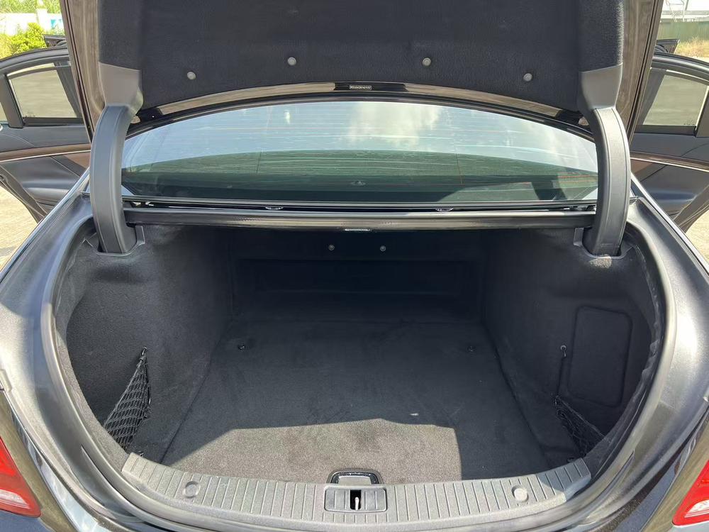Mercedes-Benz Mercedes-Benz S-Class