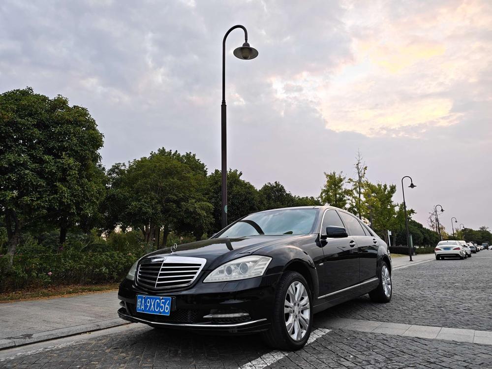 Mercedes-Benz Mercedes-Benz S-Class