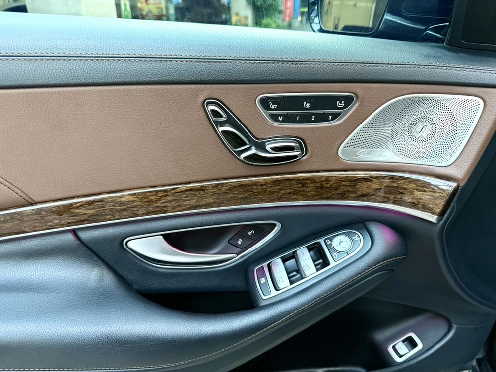 Mercedes-Benz Mercedes-Benz S-Class