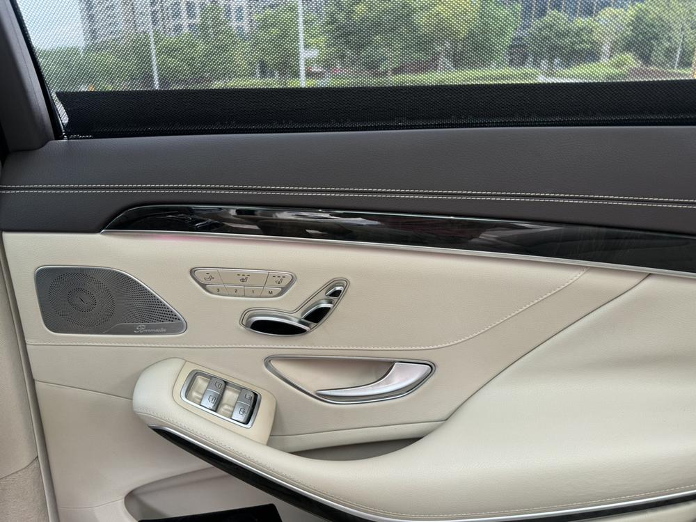 Mercedes-Benz Mercedes-Benz S-Class