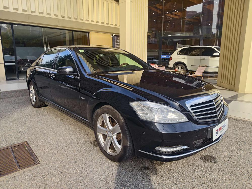 Mercedes-Benz Mercedes-Benz S-Class