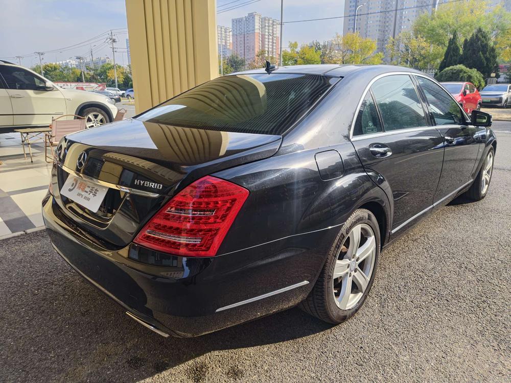 Mercedes-Benz Mercedes-Benz S-Class
