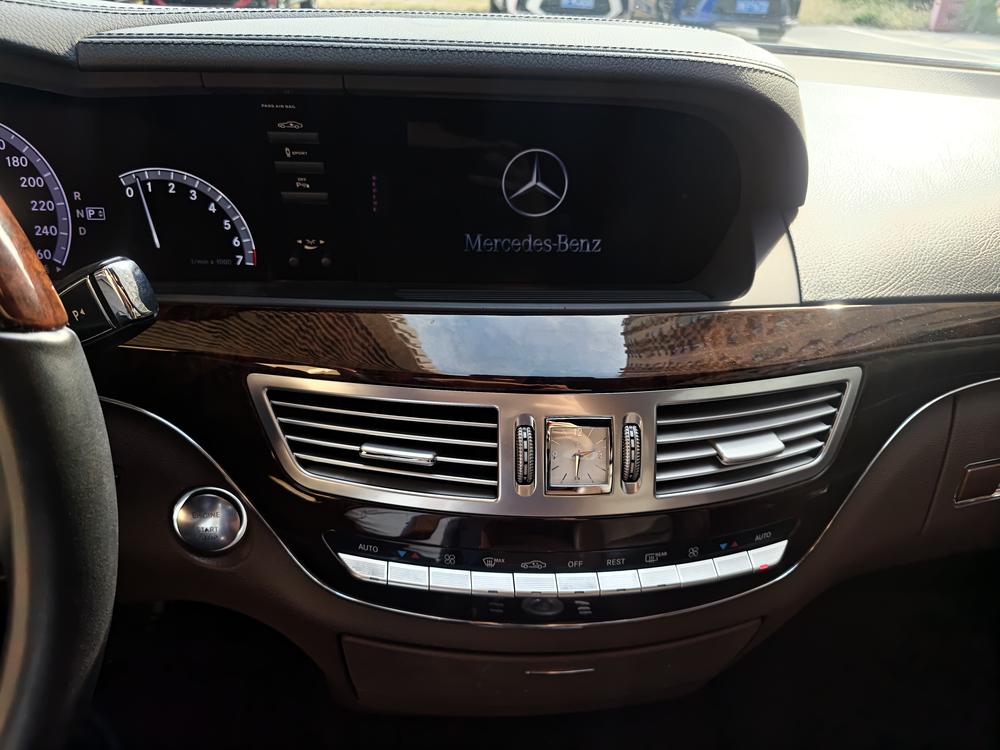 Mercedes-Benz Mercedes-Benz S-Class