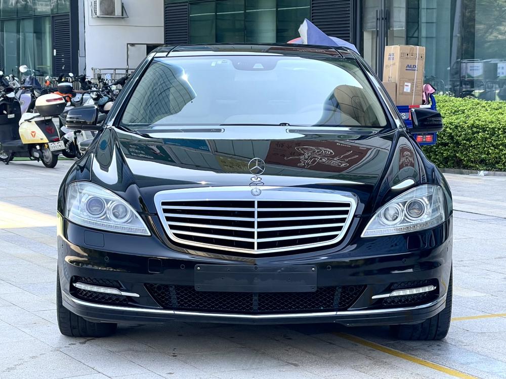 Mercedes-Benz Mercedes-Benz S-Class