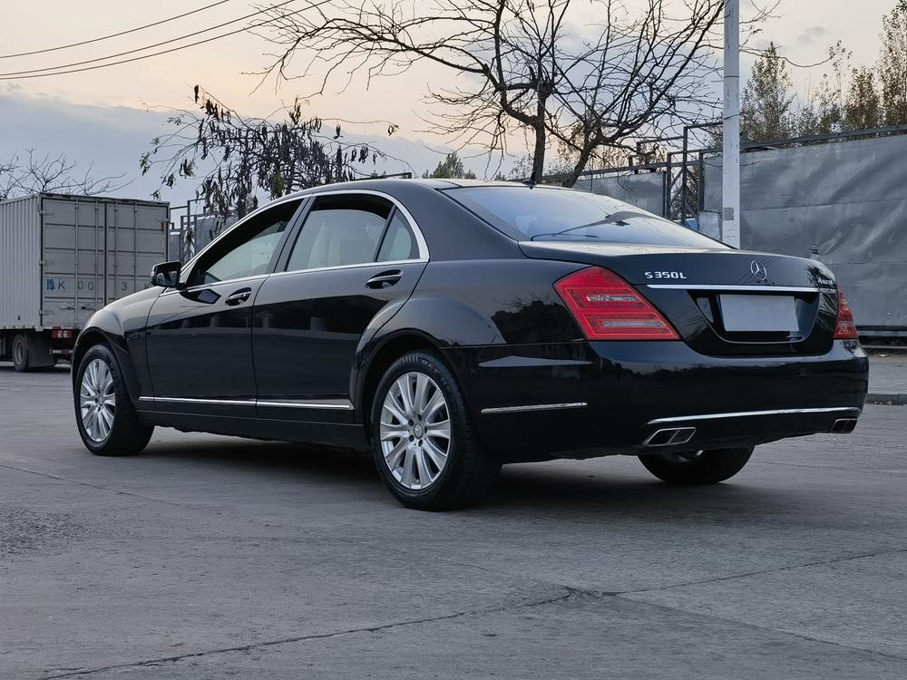 Mercedes-Benz Mercedes-Benz S-Class