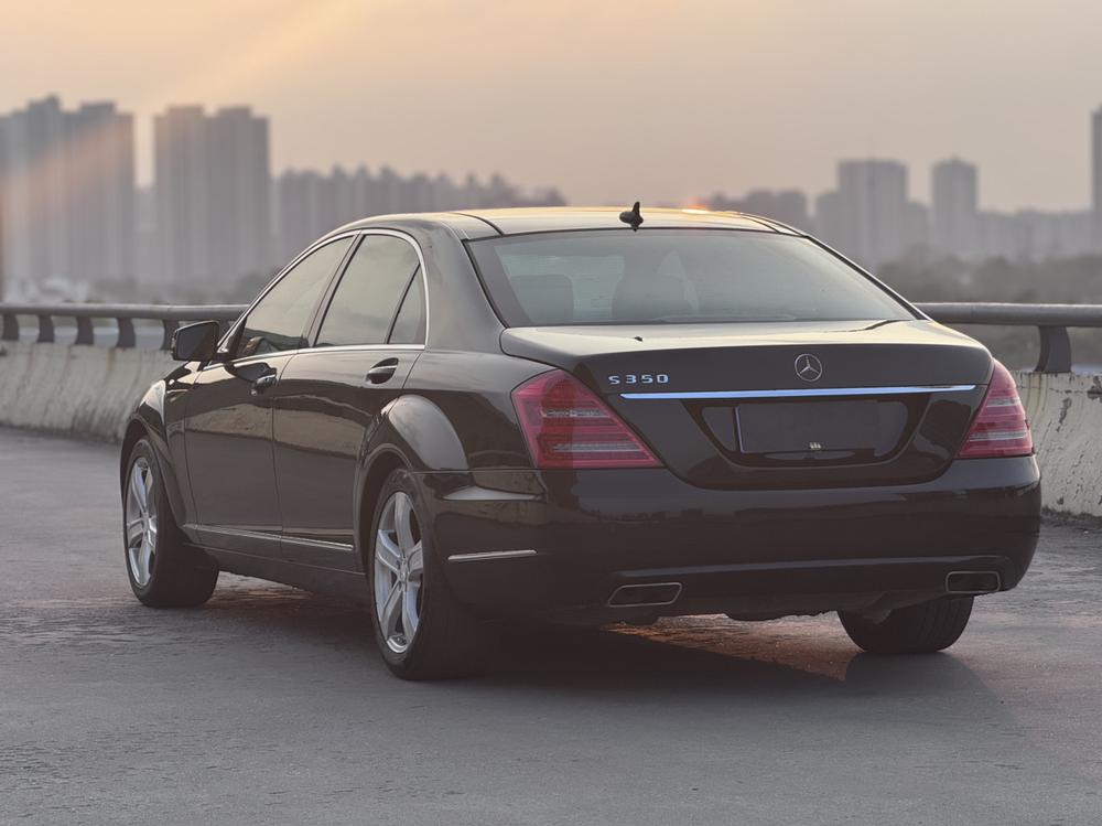 Mercedes-Benz Mercedes-Benz S-Class