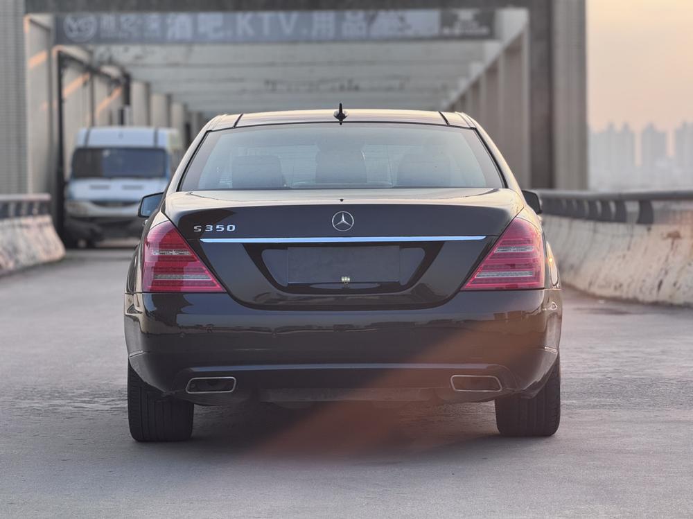 Mercedes-Benz Mercedes-Benz S-Class