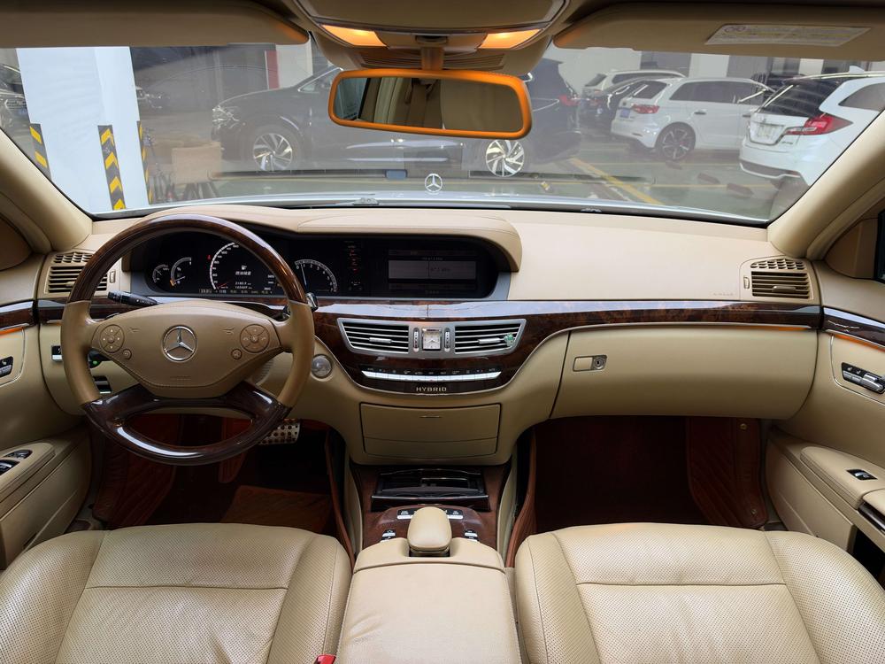 Mercedes-Benz Mercedes-Benz S-Class