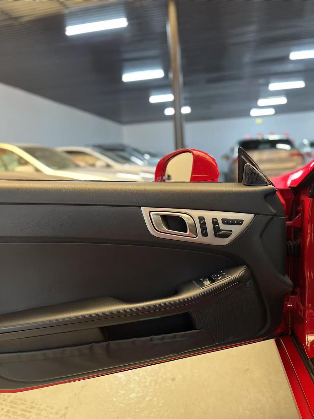 Mercedes-Benz Mercedes-Benz SLK-Class