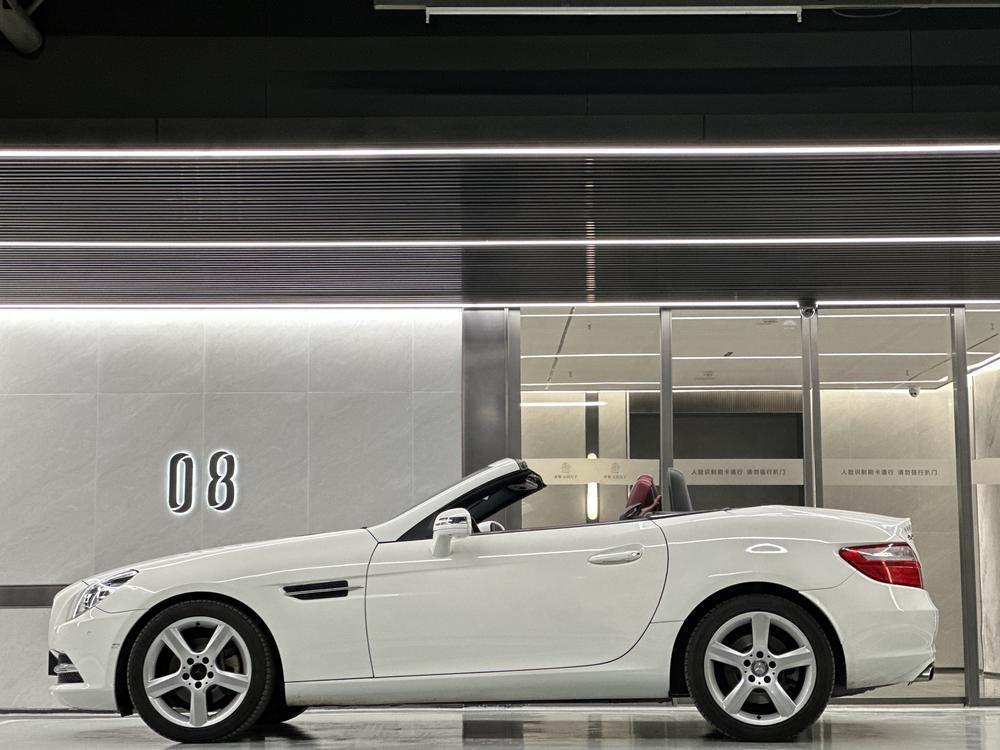 Mercedes-Benz Mercedes-Benz SLK-Class